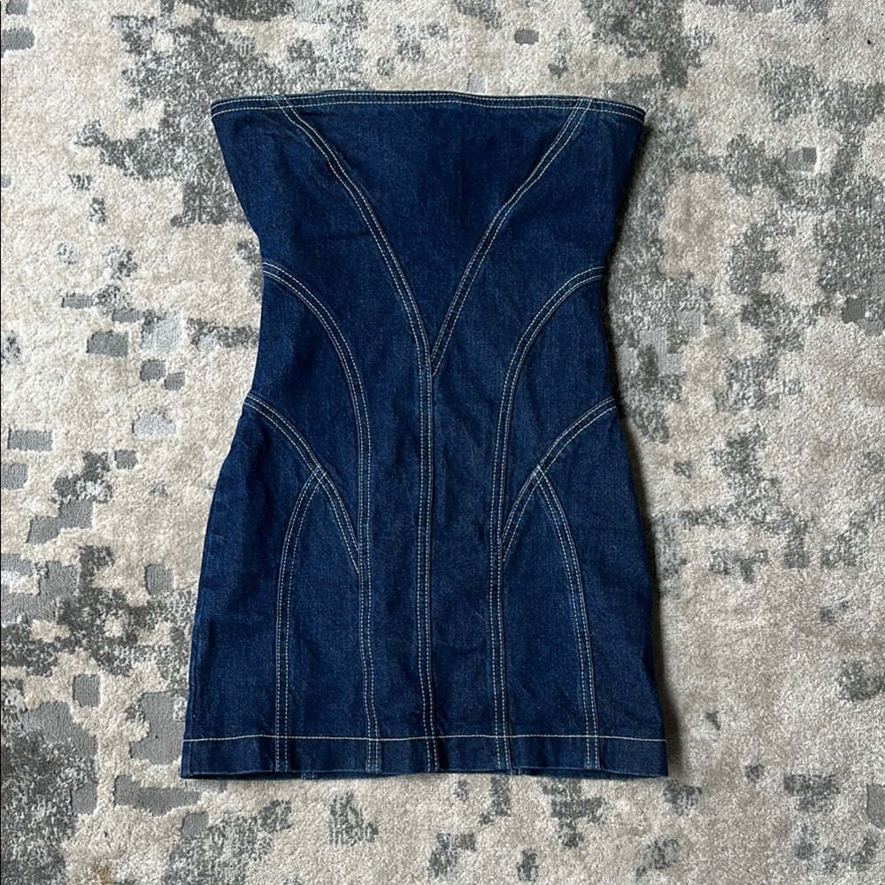 Elegant Denim Strapless Dress
